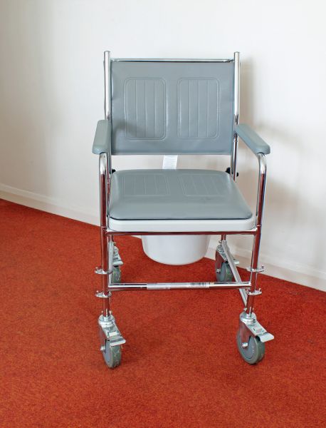 Cost of Commode Replacement in Bellevue